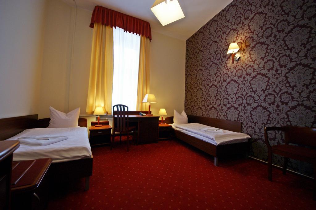 Hotel Staromiejski 斯武普斯克 客房 照片