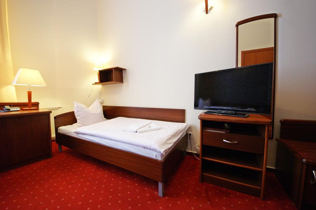 Hotel Staromiejski 斯武普斯克 客房 照片