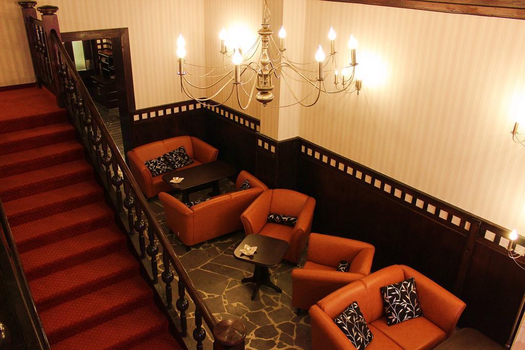 Hotel Staromiejski 斯武普斯克 外观 照片